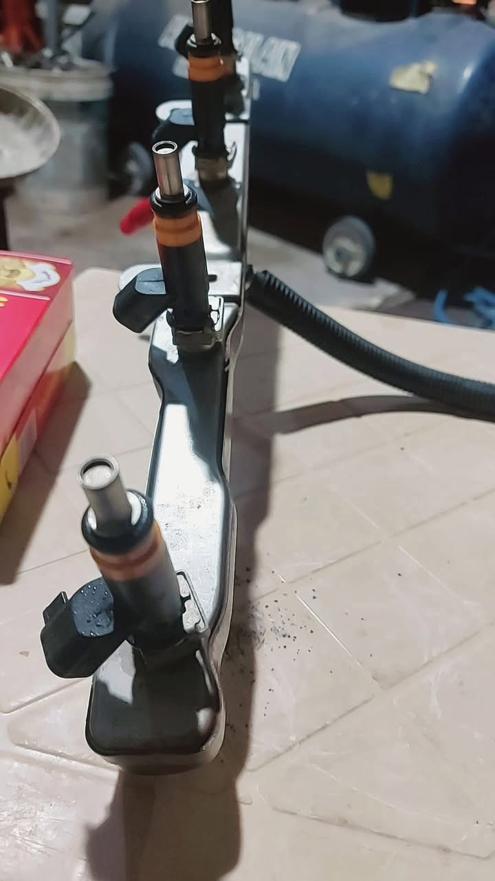 متوفر مساطر بخاخات كامله
 تفصيخ امريكي LKQ
5700
3600

 🚚 متوفر توصيل 
***********
