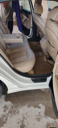 سوناتا ٢٠١٦ • رقم نجف • داخل جلد