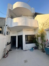 ١٠٠م • طابو • شركة طارق
