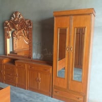 غرفه نوم للبيع للإستفسار علا هذا الرقم ٠٧٨٠٢٧٩٨١٨٣او يجي خاص