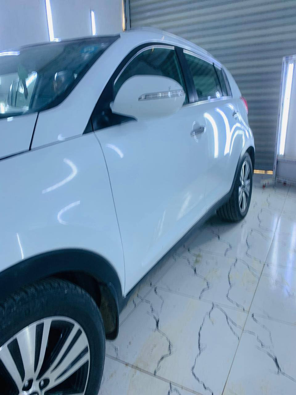 سلام عليكم
سبورتج 2016 
خليجيه 
مكفوله السونار موجود بل صور 
سياره خير من الله 
مكينه 2000GDl
سعر //155وبيها مجال بسيط
العنوان //ديالى ناحيه جديده الشط
الهاتف //***********
