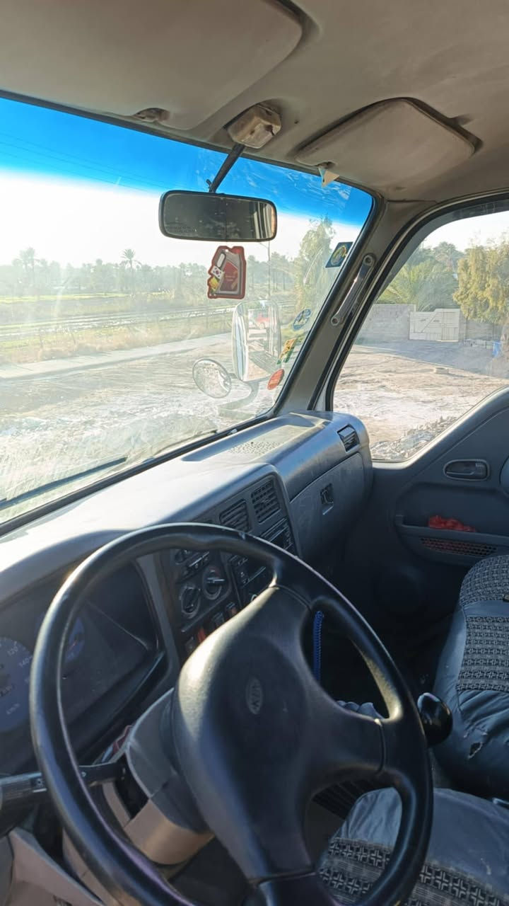 سلام عليكم كيه فونتيره البيع موديل ٩٩ رقم بغداد سياره نضيفه بشكل وبسمي تحويل ثاني يوم سعر ٦٥ بيه مجال قماره قلاب ٨ جنكال ***********
