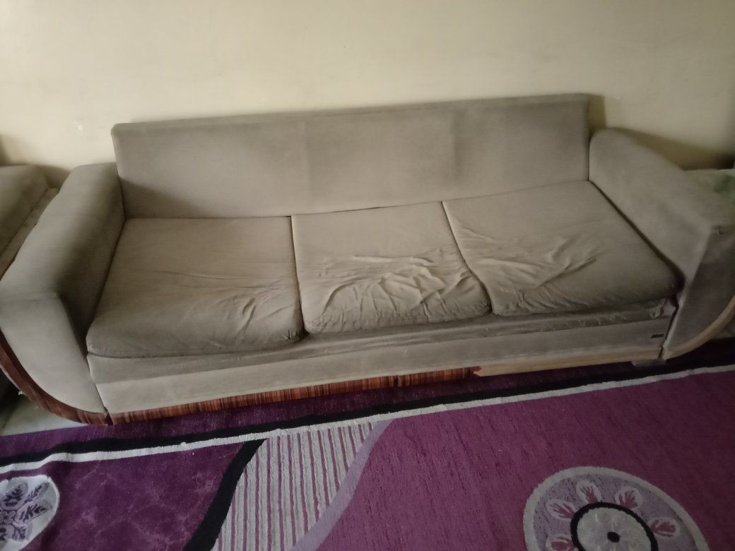 تخم عدد 2 تكمه يرهمن المكتب البيت السعر 100 رقمي ***********
