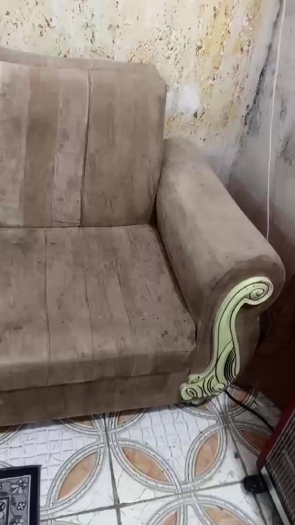 ديوان للبيع 150


**إذا كنت صاحب هذا الإعلان وتريد حذفه لأي سبب، رجاءا أرسل رسالة إلى الدعم الفني**