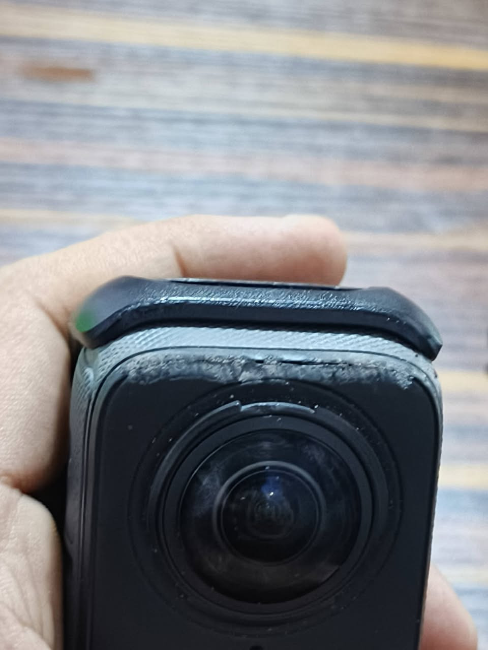 السلام عليكم ansta360 x4
الكامرة للبيع بيها بس هذا شخوط خارجيه ما لايحه العدسه 
وياها كرتونه ورام ماركه ساندسك 128 گيگا
سعرها 550 وببها مجال
الكامرة ممستخدمها هواي تصويرها للي يحب يشوفه ع انستا ناشرة
يوزري cwz1
 https://www.instagram.com/cwz1?igsh=ejEwdmQ2Z2Nhb3Vs


**إذا كنت صاحب هذا الإعلان وتريد حذفه لأي سبب، رجاءا أرسل رسالة إلى الدعم الفني**