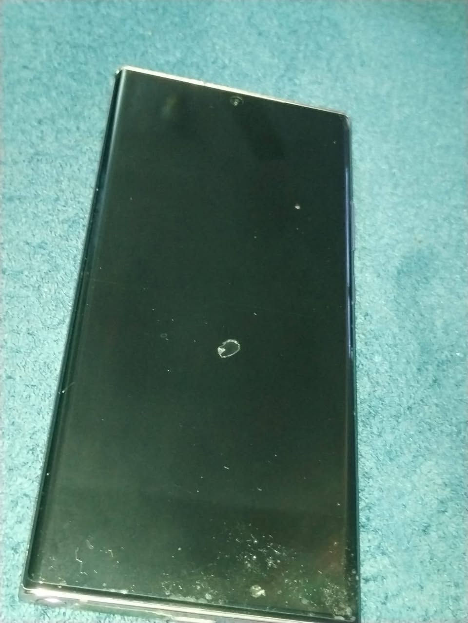 سلام عليكم سامسونك نوت 20الترا
التلفون جديد بمعنى الكلمة  شخط ما بي وهاي الي عل شاشة لزكة بس مو كزاز لايلولن قوي فتحتته ورجعت شديتة وهيج صار شكلة الشاشة جديدة ولضهر جديد كامرات جديدة زلغ مبي التلفون مكفول قلم سماعات مشدود فلتر بيها ما بي قطرة تراب تلفون كلش جديد يدعم الشحن السريع ويدعم الشحن واير لس 
ذاكرة 256
ببجي 90فريم
التلفون ما بي شخط واحد مابي ملحقات فقط كفر شفاش 
مكاني بغداد الشعب 
سعر التلفون 470وبي مجال قليل او مراوس دز تلفونك بل تعاليق


**إذا كنت صاحب هذا الإعلان وتريد حذفه لأي سبب، رجاءا أرسل رسالة إلى الدعم الفني**