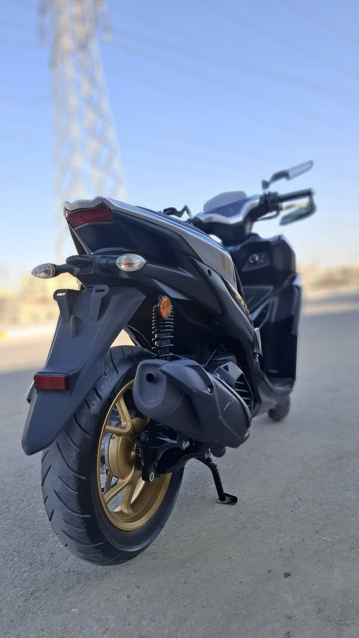 السلام عليكم شباب
للبيع دراجه ايروكس ياباني موديل 2024 
دراجه كارتون +(ABS) دهن موتل الاحمر 
سعر و الاستفسار خاص او رقم ***********
