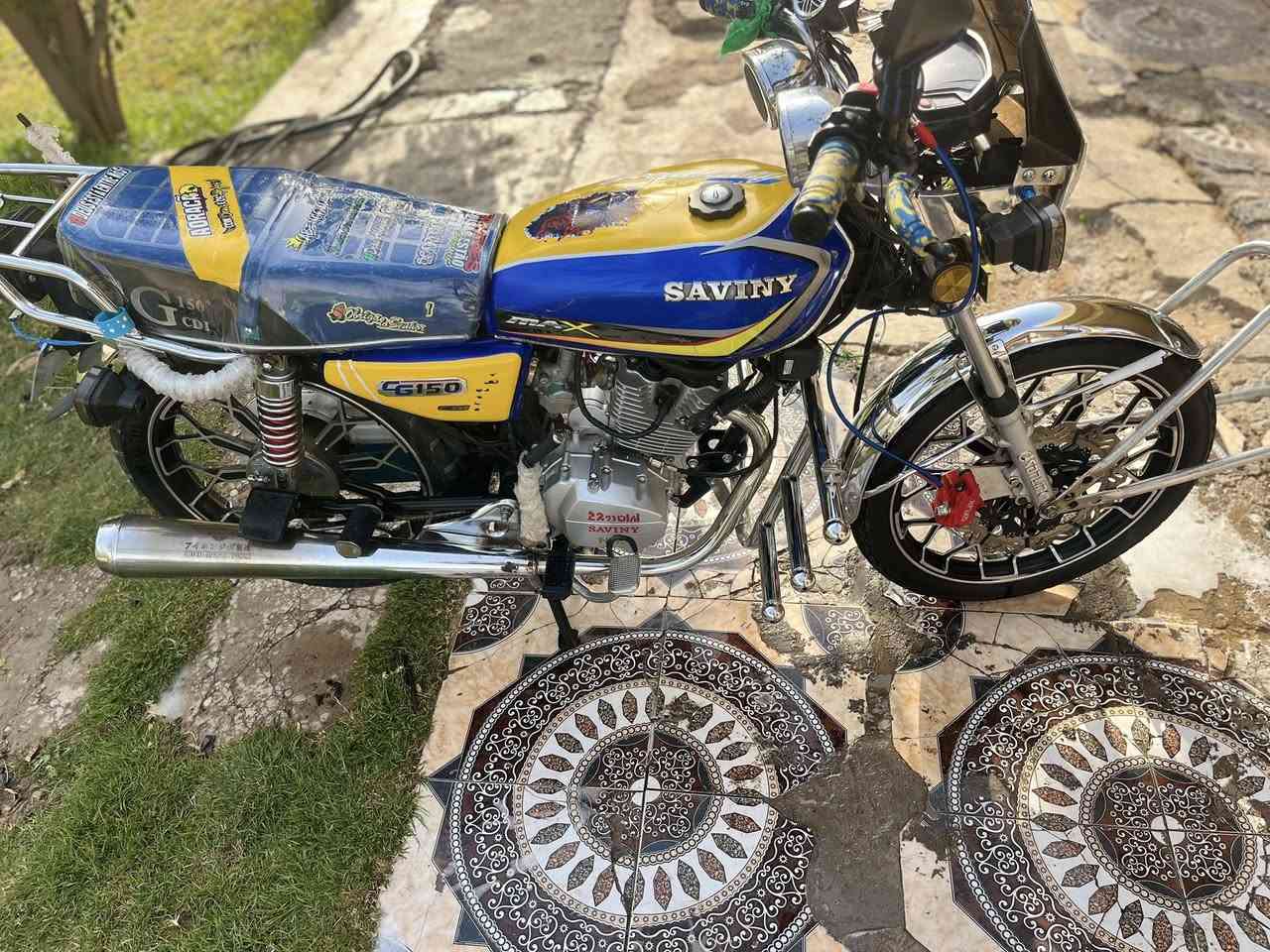 السلام عليكم دراجة أيراني موديل ٢٤.    للبيع او مراوس كاملة من كلشي لايت بك لايت سماعات نشرات المكان الصقلاوية السعر ٧٢٥وبيها مجال بسيط رقم الهاتف ***********
