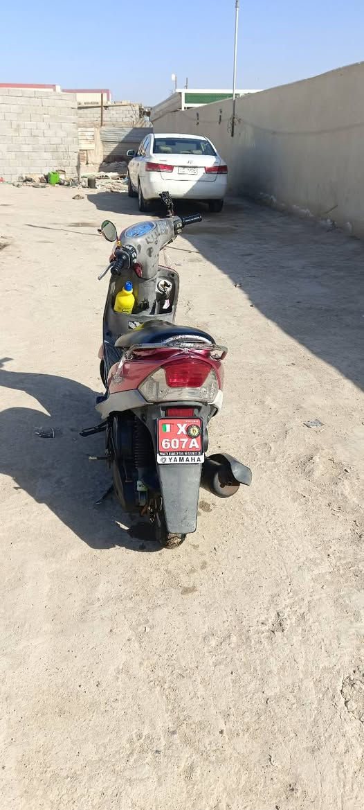 سلام عليكم ماكس قجم للبيع.. مكينة ما مفتوحة كهربائيات شغاله دراجه نضيفه..سعرها 800 مكاني..البصرة الزبير..ما متواجد عل فيس بس علرقم ..رقمي ***********
