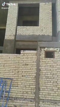 لبخ جراره وسقل وتشميع ونثر وتفليش او تنكيراوصبغ بيوت شغل نضيف بسعر منا...