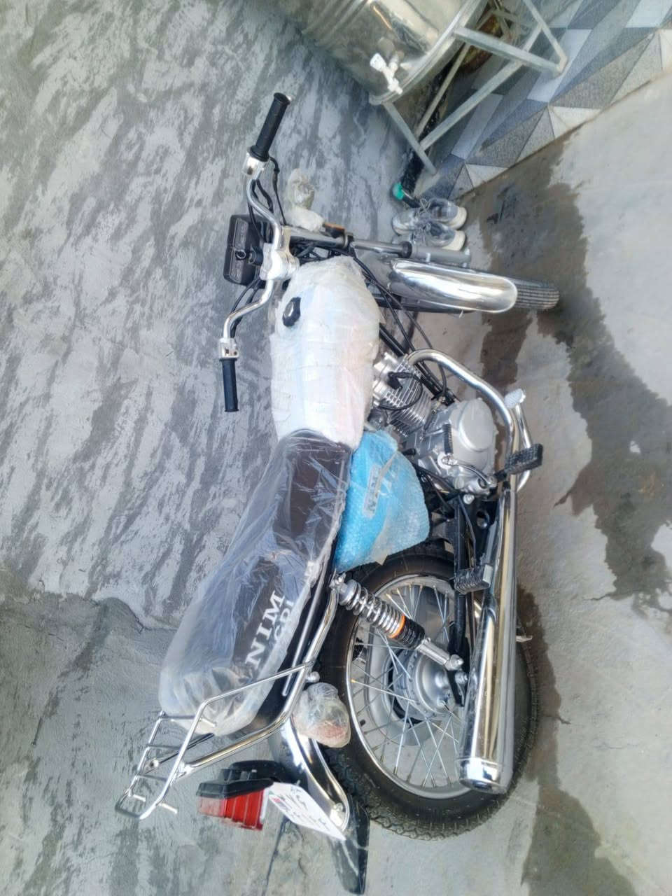 سلامه عليكم.ربعه كير مديل 2026 ماصارلها  شهر من طالعه . وراق سكنر  مثل ماواضحه بالتصوير والدراجه 3احرف  المكان الصويرة ***********
