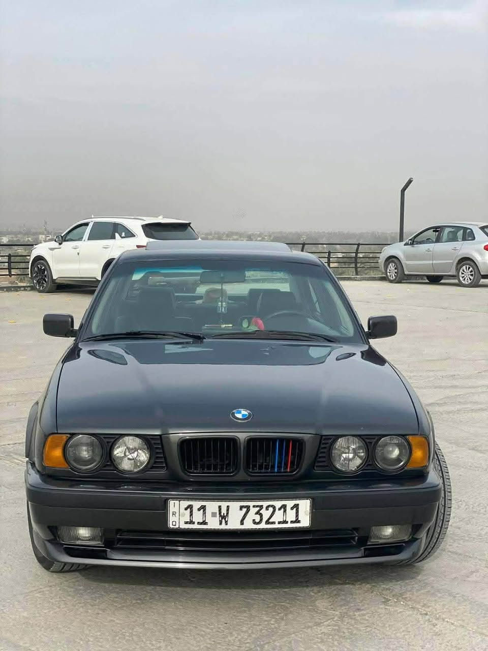بي ام دبليو 1992 525i وارد يابان
نضيفه بمعنى الكلمه رقم بغداد باسمي تحويل ثاني يوم 
محرك مسكر عدل المرغوب 2500
مواصفات السياره فتحه سقف 
كراسي جلد كهرباء 
برده خلفيه 
بجم دخاني M
ويل كب خليه 
تبريد خير من الله منضومه لايت زنون 
كهربائيات كلها شغاله 

🛑 السعر خاص  

عنواني بغداد حي العامل  

رقم صاحب السيارة 
***********
