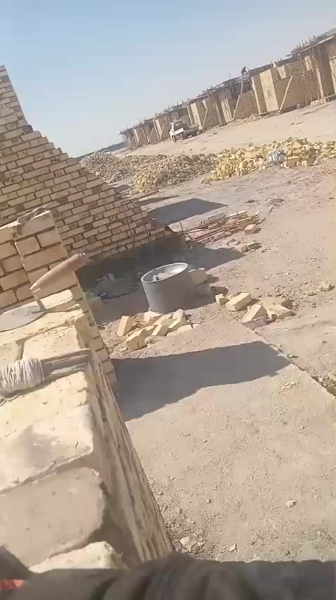 سلام عليكم كادر كامل خلفات بناء استلام مهندس خيط وكبان وشاهول وتنضيف الموقع بعد انتهاء لعمل استفسار اتصل عله رقم أو مراسله عله واتساب ***********
