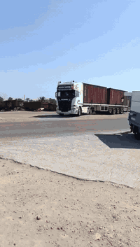 سلام عليكم سياره سكانيا للبيع موديل 2015 راس بلادي باج بطن رتايدر ثلاجه كشن تدفئه تبريد فول السياره حجم المكينة 580 تخم تاير راس وعربانه عربانته غسان موديل العربانه 2025 صارله سنه من ترقمت مكان السياره بابل الحصوه  السعر 6شدات و80 بيه مجال قليل ***********.
