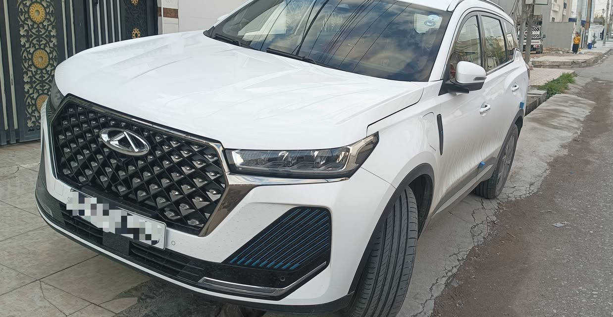 ‏ السلام عليكم للبيع تيگو 7 برو بلگن هايبرد
‏موديل 2024 زيرو ماشيه 800 كيلو 
‏ضمان شركه السراب 6 سنوات او 200 الف كيلو متر 
‏رقم اربيل جديد 
‏نظام Plug-in Hybrid (بنزين + كهرباء)
‏محرك بنزين 1.5 لتر تيربو + محرك كهربائي 
‏قير أوتوماتيك DHT 
‏أوضاع قيادة (EV / Hybrid / Sport / Eco)
‏إمكانية القيادة كهرباء فقط
‏بصمه تشغيل 
‏دواخل لونين
‏دخول ذكي بدون مفتاح
‏مقاعد جلد 
‏مقاعد أمامية كهربائية
‏تدفئة مقاعد 
‏شاشة وسطية كبيرة
‏شاشة عدادات رقمية كاملة
‏نظام معلومات وترفيه ذكي
‏Apple CarPlay / Android Auto
‏شحن لاسلكي للهاتف
‏إضاءة داخلية محيطية Ambient Light
‏4 ويل كب
‏مكيف قطعتين
‏تحكم ستيرن
‏مساعد ذكي
‏كاميرا 360 درجة
‏حساسات أمامية وخلفية
‏نظام الثبات الإلكتروني
‏نظام مانع انغلاق الفرامل ABS
‏مساعد صعود المرتفعات
‏مساعد نزول المنحدرات
‏مراقبة النقطة العمياء
‏التحذير من الخروج عن المسار
‏مثبت سرعة ذكي
‏فرامل طوارئ تلقائية
‏8 اير باج 
‏اضاءة LED أمامية وخلفية
‏مرايا جانبية كهربائية 
‏مرايا قابلة للطي
‏فتحة سقف بانوراما
‏جناح خلفي
‏جنطه فتح وغلق كهربائيه 
‏داش كام 
‏نظام مراقبة ضغط الإطارات
‏عزل صوتي 
‏نظام استرجاع الطاقة
‏مكان السياره اربيل 
‏السعر 243
‏ه: ***********
‏
‏
