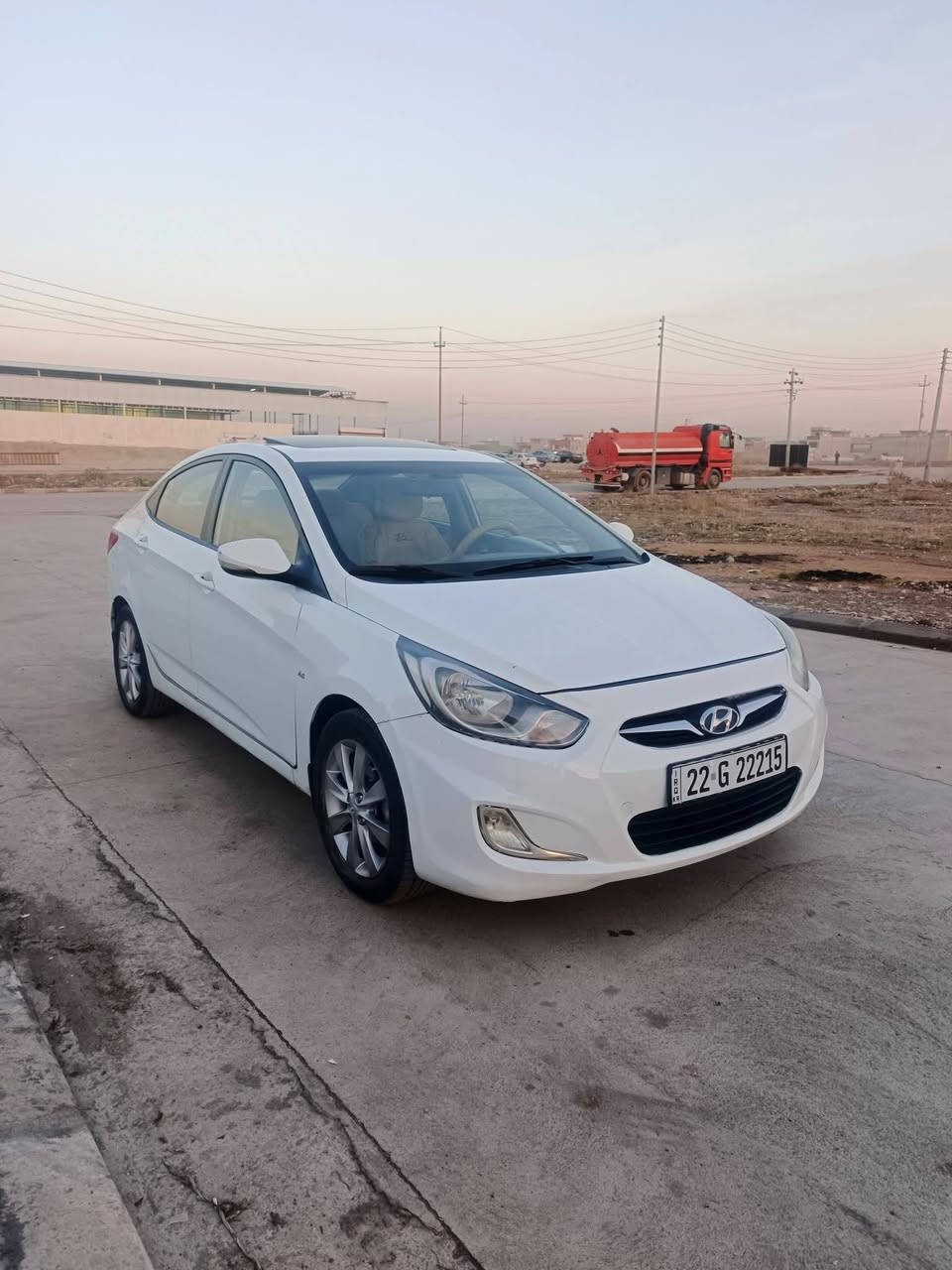 السلام عليكم للبيع احسنت اكسنت موديل ٢٠١٢ خليجي رقم اربيل شرط التحويل بيه قطعتين صبغ بدون دخل حجم محرك ١٦ دوش كير محرك شرط السعر ١٠٦ وبي مجال بسيط رقم موبايل ***********//***********
