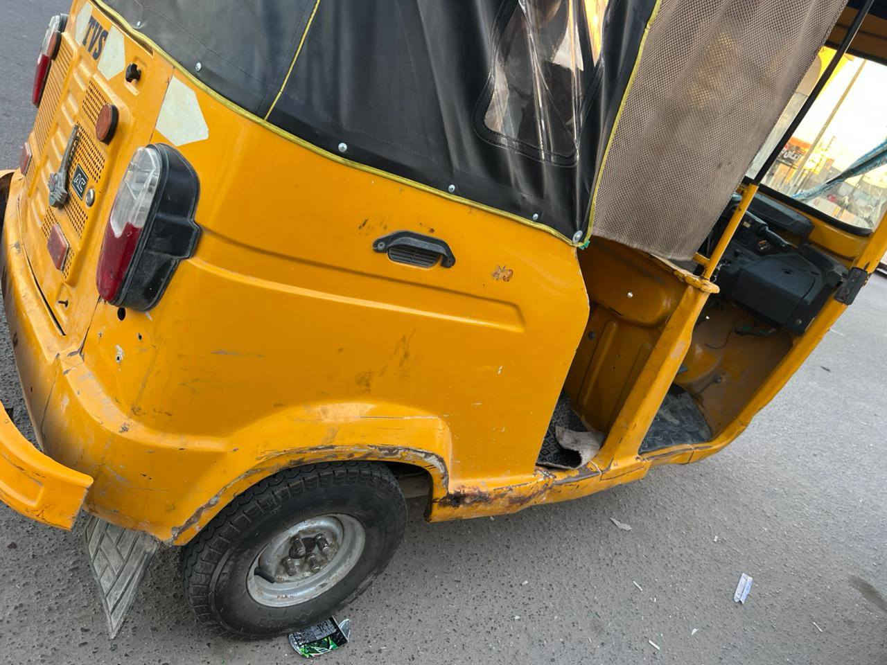 سلام عليكم تكتك مديل 2020 البيع بدي شوف العين محرك 22 السعر 3500 او بيه مجال رقم 📱 *********** العنون قبل حي الجامعه
