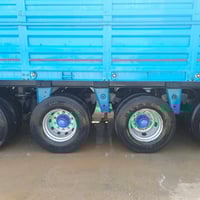 عربانة حدادية • ١٢ متر • ثلاجة ومطبخ