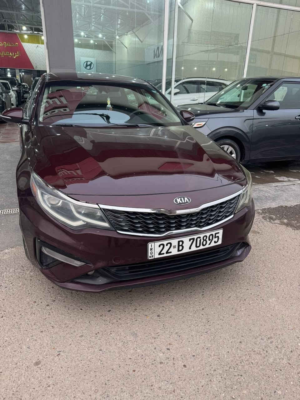 السلام عليكم
للبيع فقط التواصل على رقم التلفون غير متواجد علماسنجر
كيا اوبتيما
موديل 2019 
وارد امريكي حادث ربع الجاملغ وربع البنيد بدون دواخل بدون ايرباك باقي السياره كفاله عامه 
يعني الصبغ البيها الجاملغ وربع البنيد فقط
رقم اربيل الجديد باسمي هزه وسنويه كلها جديده
سياره جديده على وضع الشركه 
ماشيه 85 الف ميل 
السعر 133 وبيها مجال بسيط 
للاتصال ***********
مكان السياره بغداد حي الجهاد حي الحسين
