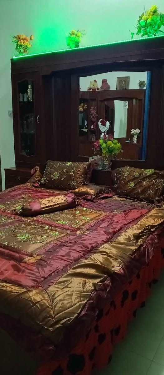غرفة اخشاب للبيع احطاطه خشب تكمه السعر مليونين اوبيه مجال بسيط رقمي ***********
