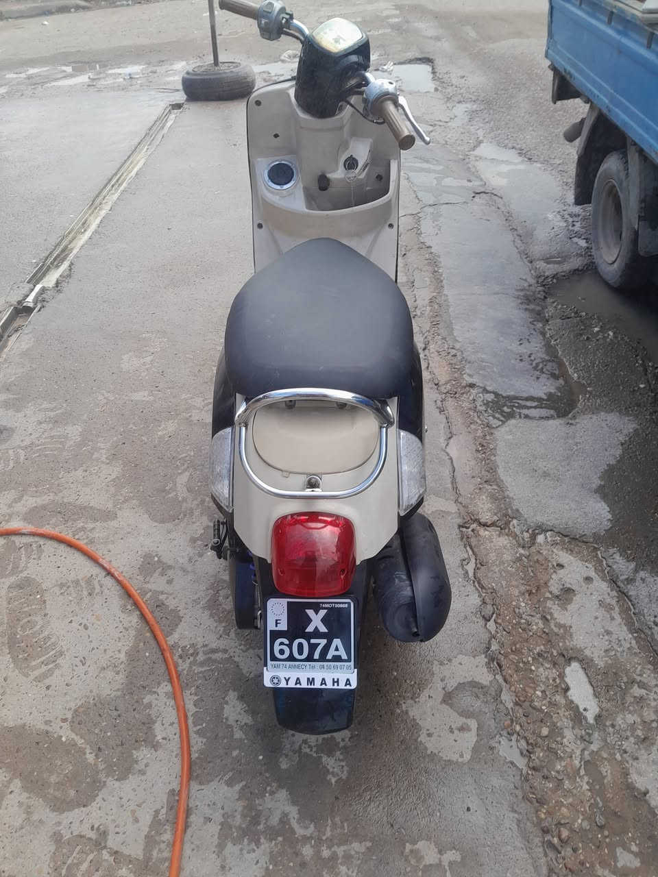 سلام عليكم 
دراجه بوليس البيع 
مكينه مامفتوحه مكفوله 
بيها ملاحضات بصيطه 
سعرها ٦٥٠ خادم الطيبين 
بغداد زعفرانيه رقم صحب دراجه ***********
