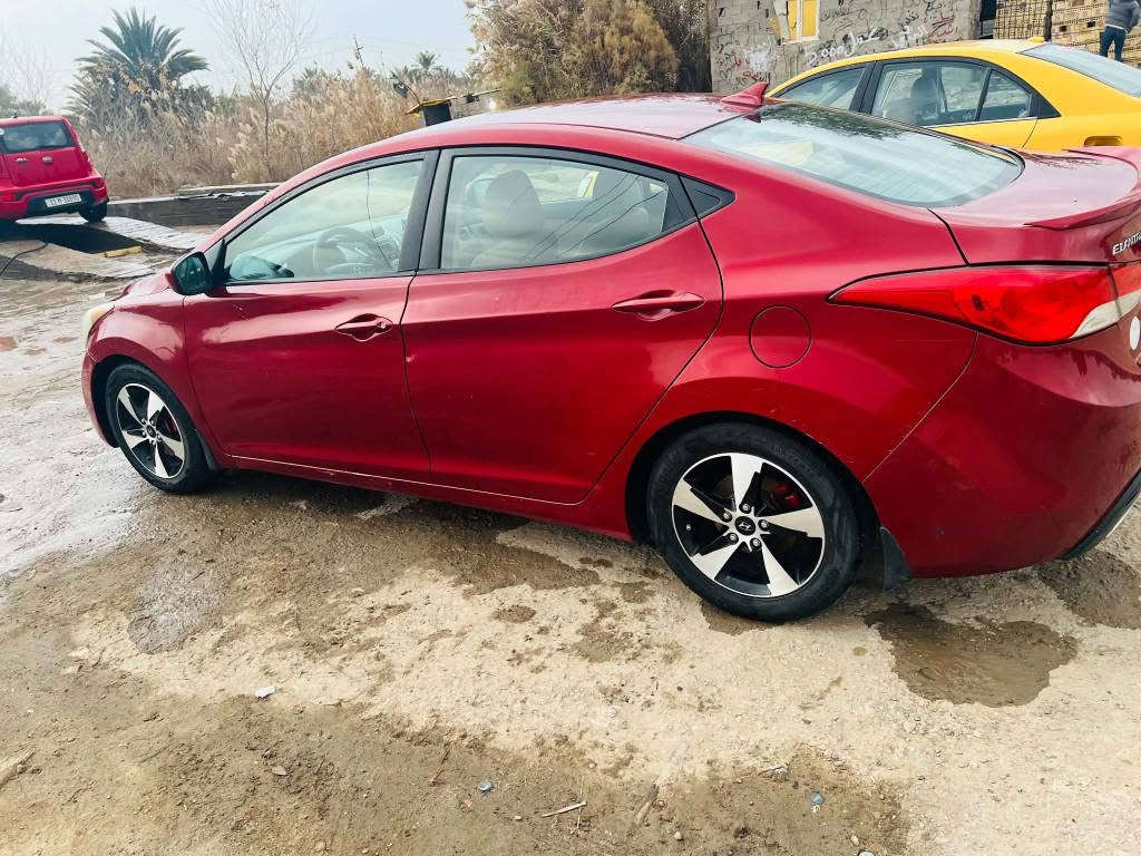 السلام عليكم النتره موديل 13 رقم بغداد بسمي  
بيه تلث قطع صبغ بدون دواخل مكينه بيه خيط تبخير كير حداديه تخم تاير جاهزه السياره مكان السياره بابل السعر ٨٣ بيه مجال لشراي رقم الهاتف *********** اتصال حلة, بابل
