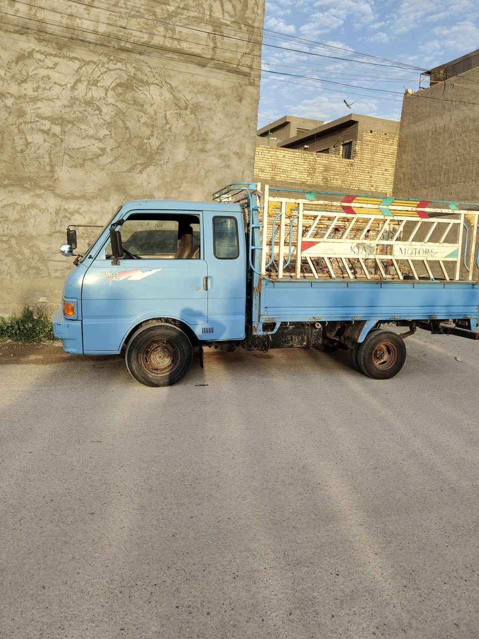 للبيع كيا بنكو 95 رقم بابل مكان بغداد دوره *********** السعر 65
