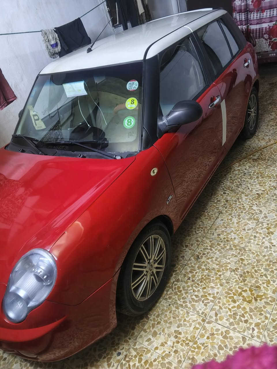 السلام عليكم ليڨان موديل 2013رقم بغداد صاحبها بل موصل
سياره كلين فقط مبدل بونيد بدون دوخل 
كوبون بنزين بيها شرط التحويل +سياره علا وضع الشركه
سياره مال بيت بعد أحلا من الصورة سعر(48)وبيها مجال للطيبين (***********(***********
