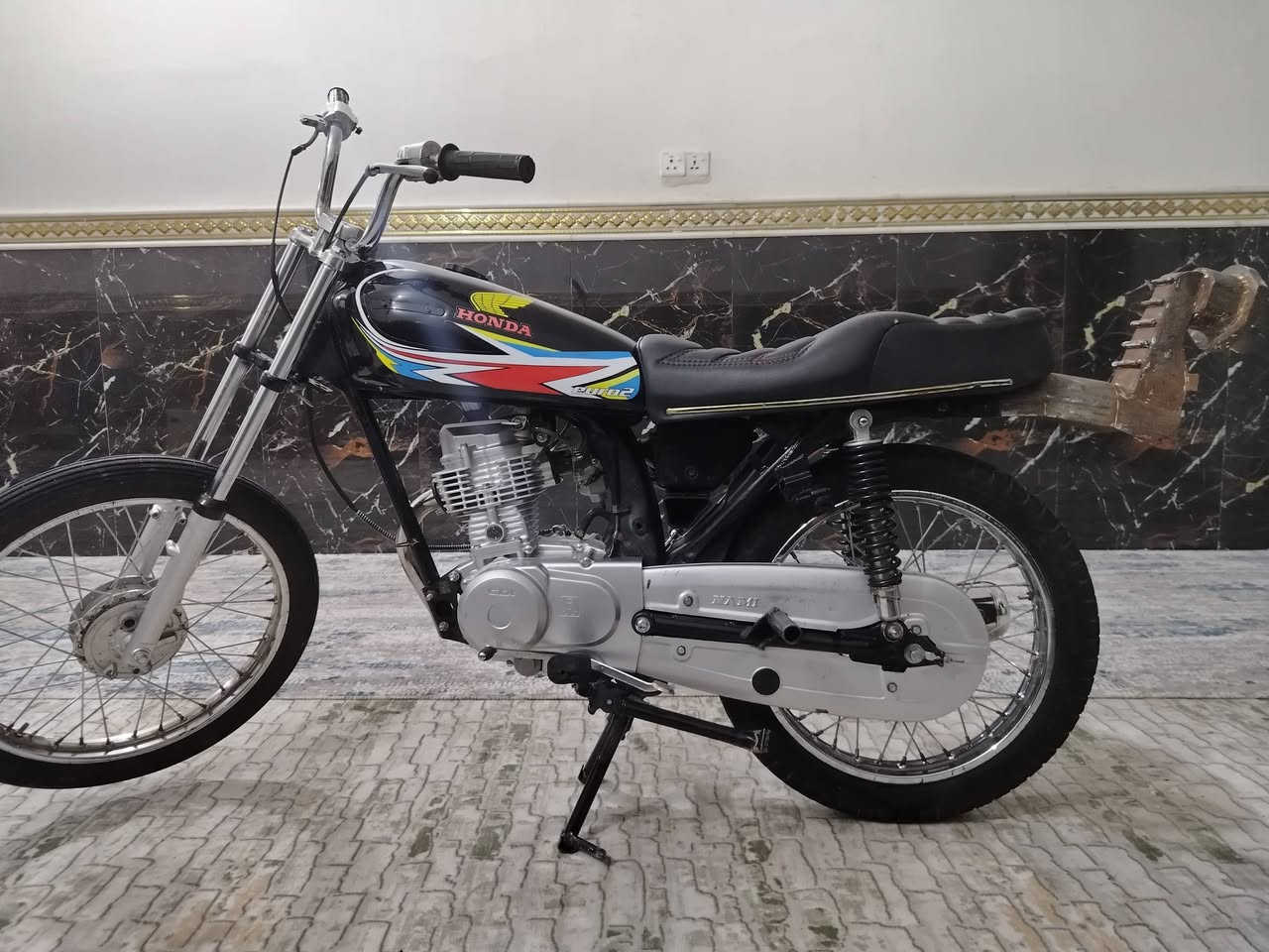 سلام عليكم دراجة للبيع  تعمير  شاصي نامه بدون أوراق محرك مكفول دراجه مكفوله مكاني عماره المدثره متواجد بس عل واتساب 0773542812 سعر650 بس بدون نزال


**إذا كنت صاحب هذا الإعلان وتريد حذفه لأي سبب، رجاءا أرسل رسالة إلى الدعم الفني**