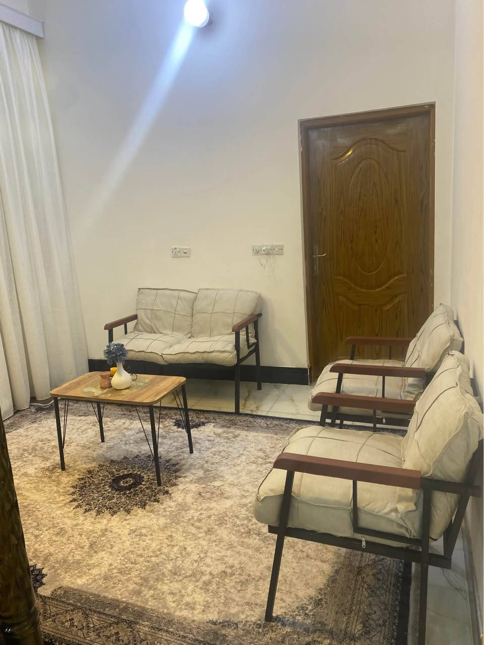 ‎تخم استراحة للمساحات الصغيرة وللحدايق اربع نفرات 
السعر 180 وبي مجال للشراي‎ النجف, العراق


**إذا كنت صاحب هذا الإعلان وتريد حذفه لأي سبب، رجاءا أرسل رسالة إلى الدعم الفني**