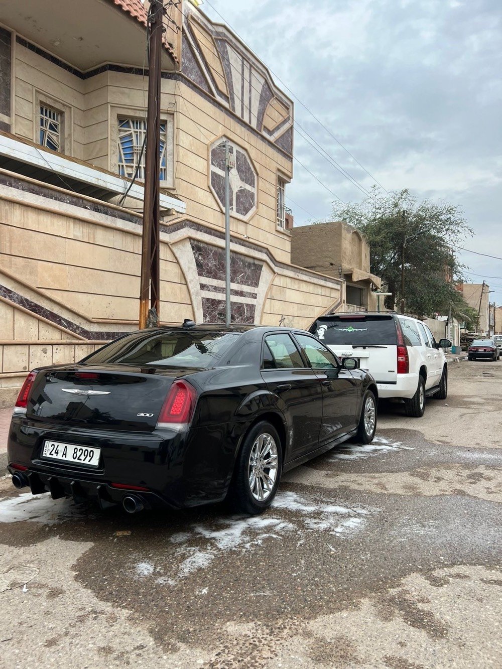 جاهزه من جميع النواحي

كرايسلر أوباما (2019) اصل 

🧳 تورنك

📍 رقم دهوك مميز باسمي حصرأ جاهز للتحويل او الوكاله 

📄 بيها كتاب إخراجية

📏 ماشية 163 ألف ميل

🛠️ حادثها قطعتين

🚪 باب خلفي أيمن مبدل نفس اللون

🎨 جاملغ خلفي أيمن مصبوغ +قبق الجنطه بخ اثر الجنح بدون معجون بدون ضربه بدون فتح 

✅ بدون إيرباك

✅ بدون دواخل

🔧 بجم كبس

🚗كير محرك حداده اكسل تبريد كله كفاله السياره ترايها من البصره لدهوك 

‼️مكان السياره البصره 

***********

السعر 215 مجال بسيط 

اتصل وتدلل

— في ‏البصرة الجمهورية‏.