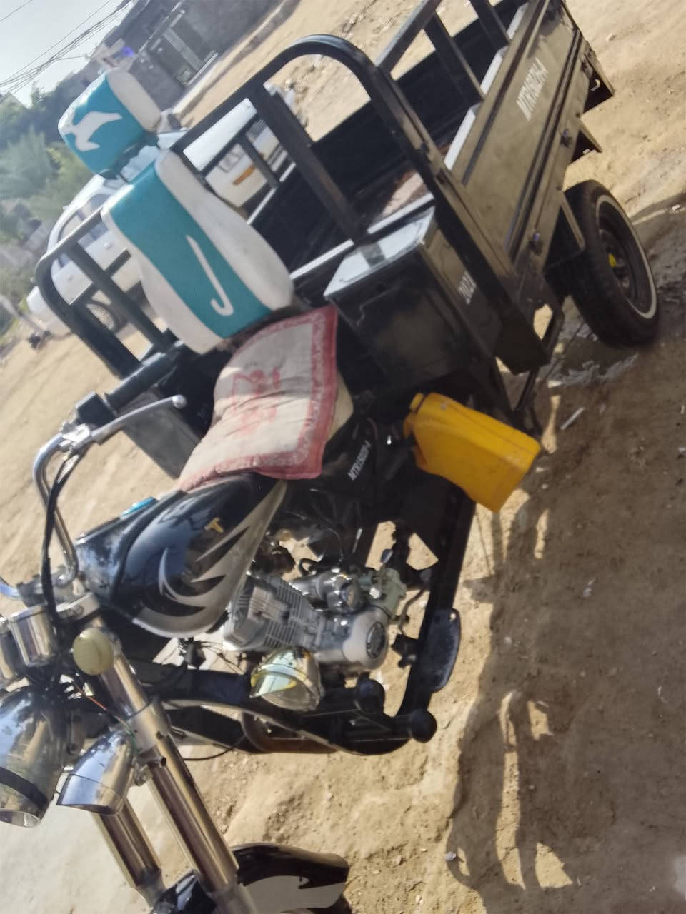 سلام عليكم ستوتهMTR البيع وراق بسمي من الوكيل جبريل مديل2020طالعه2021محرك مافتوح ناعم كهربائيّ كله شغله اكسن الصلي بلادي تخم تاير خطه ستوني شده ستوته نضيفه كلش حله من صوره سعر1650بيع مسعجال مكاني نجف مقابل قرايت الغدير رقمي***********شاصي مكفول كفاله عامه
