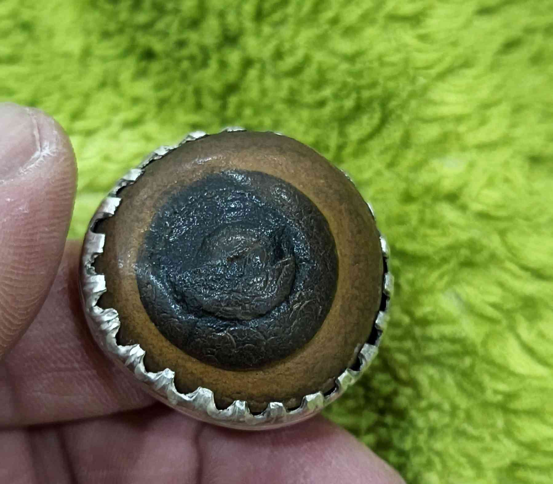 السلام عليكم أخوان محابس(٢) سلطاني واحد جزع يماني سعر المحبس  الواحد(١٥٠) الف دينار والي ميعجبة السعر خلي يعبر المنشور لا يعلق اخون بلة زحمة


**إذا كنت صاحب هذا الإعلان وتريد حذفه لأي سبب، رجاءا أرسل رسالة إلى الدعم الفني**