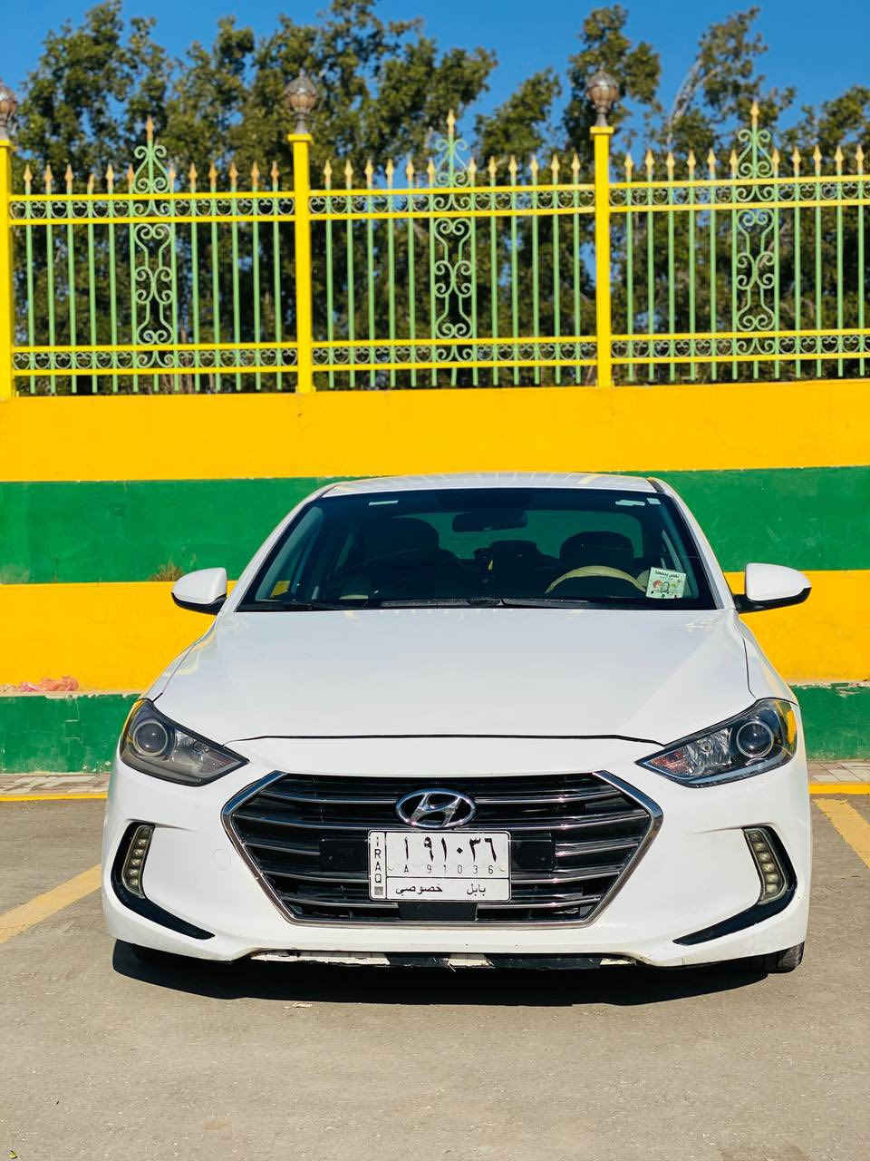 السلام عليكم
تحيه طيبه 
النترا موديل 2018 وراد امريكي بأسمي تحويل ثاني يوم حادثها جاملغ مصبوغ فقط وبنيد مبدل  وبالعراق بيها خشم الجاملغ الامامي جهة الصدر بارد شواصي لغود كفاله ماشيه 117m 
مواصفات عاديه السياره جديده تخم تاير حداديه كير مكينه خير من الله شادلها مكينه مال موديل 20 بعدها بالضمان السعر ((((( 130))))
وبيها مجال 
مكاني حله 
للاستفسار ***********
