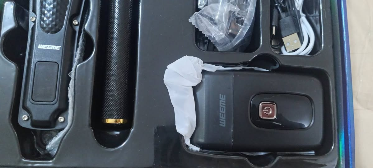 مكينه حلاقه تتكون من ٣ قطع
سعرر ٢٥ ألف


**إذا كنت صاحب هذا الإعلان وتريد حذفه لأي سبب، رجاءا أرسل رسالة إلى الدعم الفني**