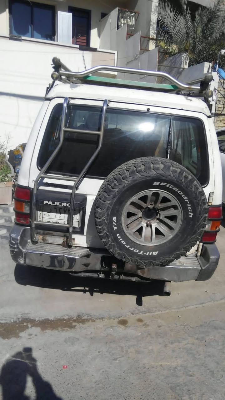 باجيرو للبيع رقم بصره خابر صاحبه اني مكلف بنشر بغداد مدينة الصدر سعره ٣٥ تلفون ***********
