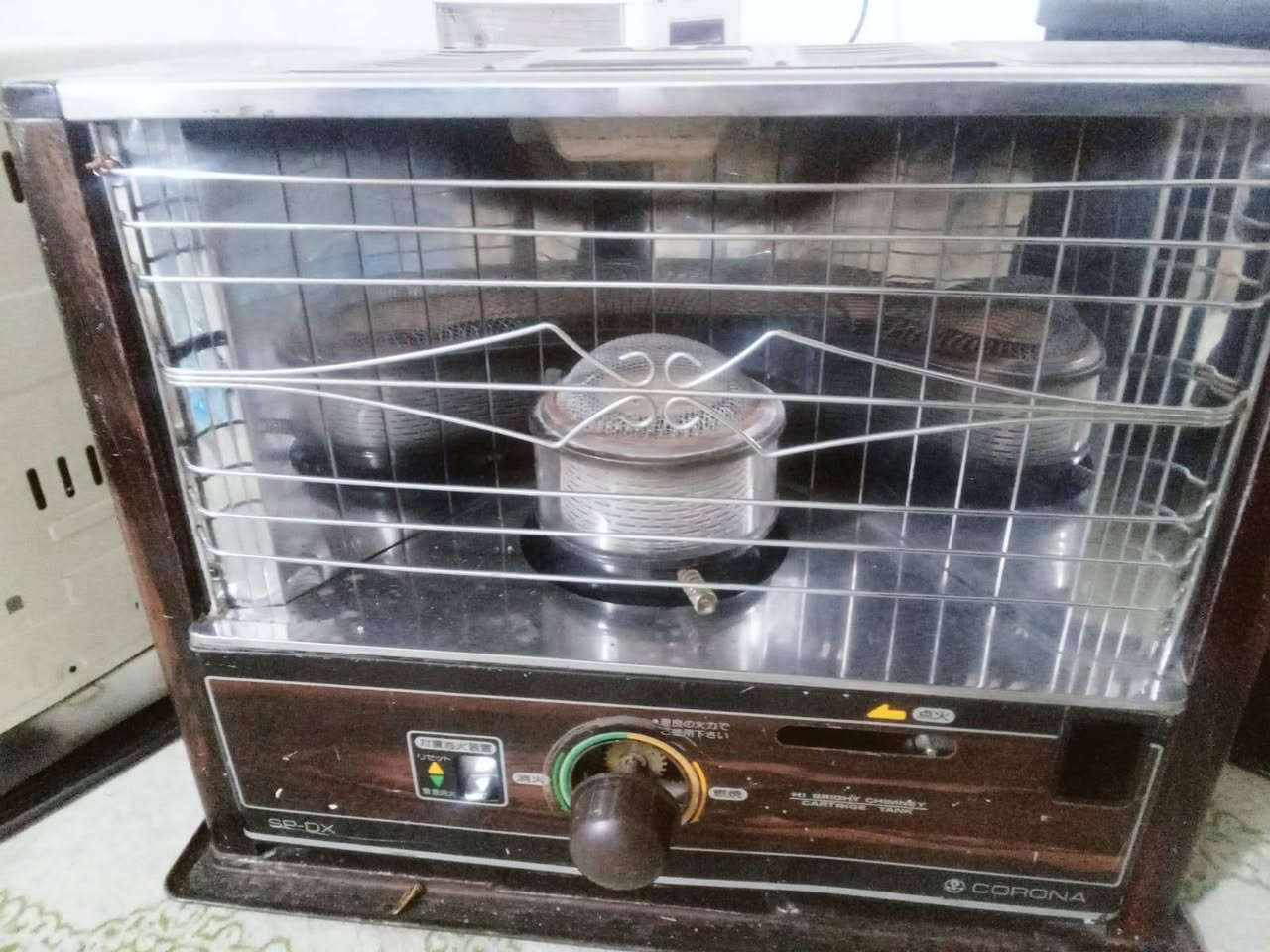 السلام عليكم للبيع كلهن باب اول وجدد كربلاء شهداء الموضفين للستفسار ***********
