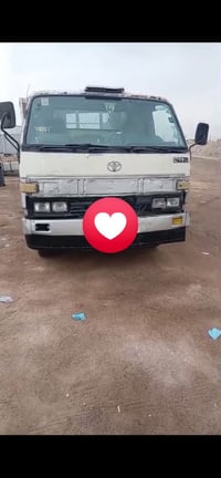 قماره تيوته عريض مديل ٩٣ للبيع فقط قماره داخل نضيف للتواصل 07832480394