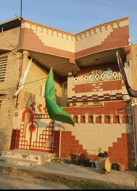 دار للايجار حي الجامعه منطقة ال 26 قرب المدينه المائيه المساحه 150 متر...
