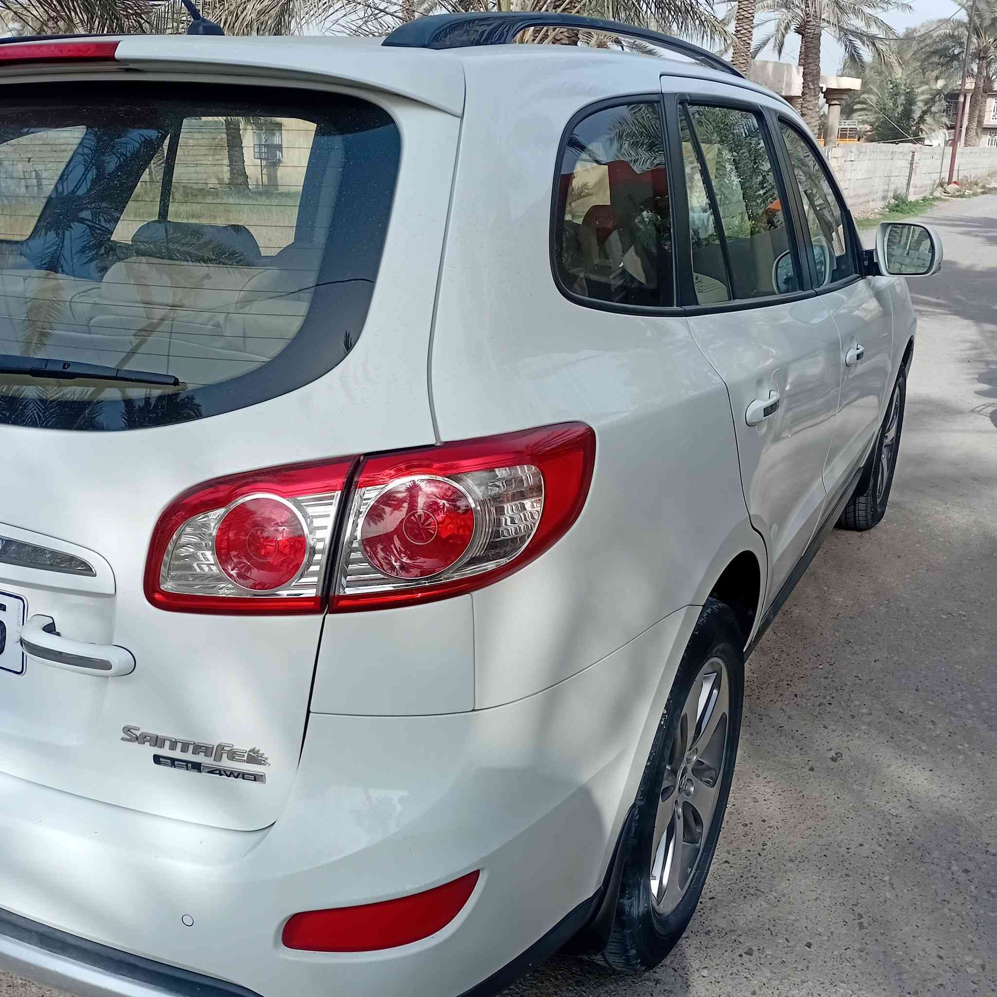 السلام عليكم  سنتافيا  ٢٠١٢   فول مواصفات  بسمي رقم بغداد   السعر  ١٧٧ بغداد المحمودية   ***********
