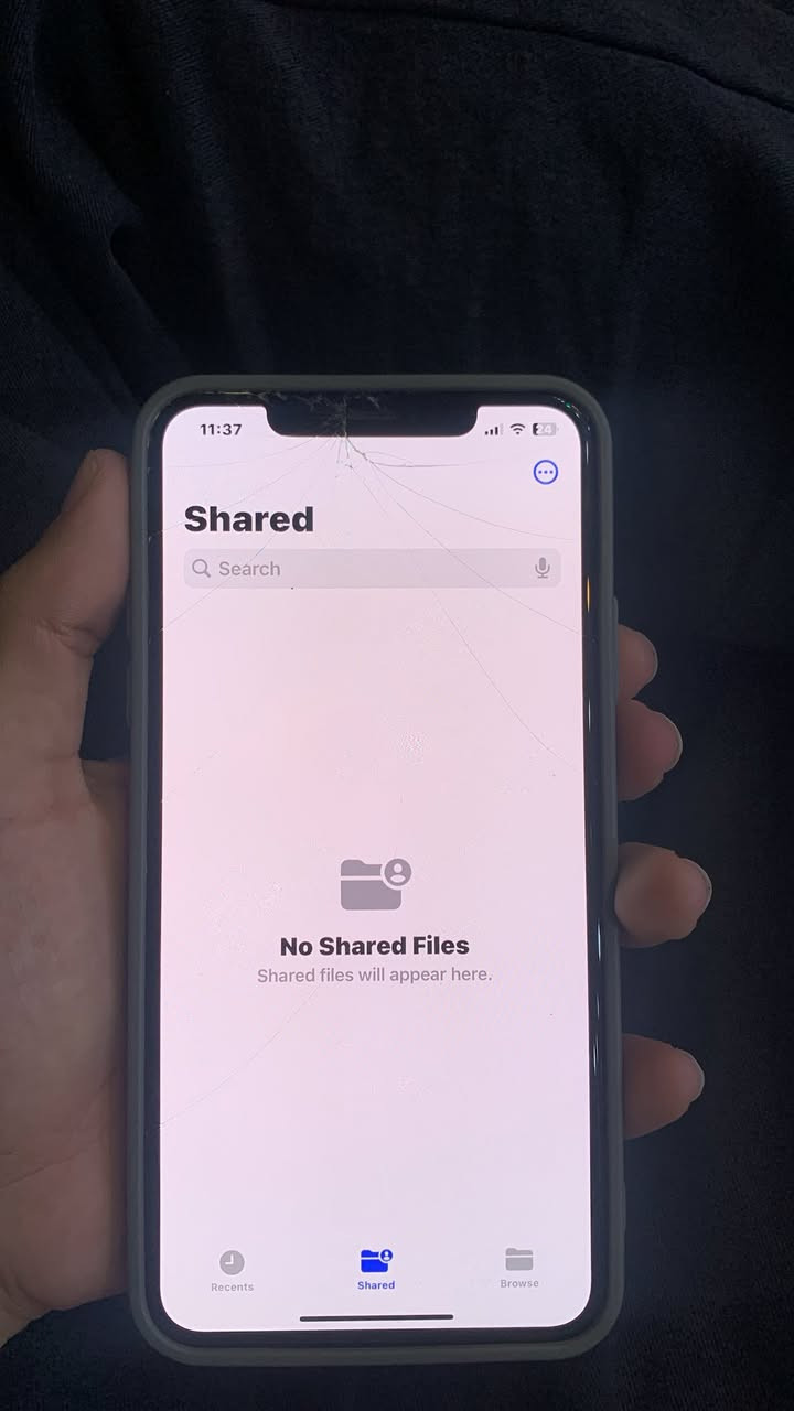 11 پرو ماكس 
شاشه ي درزي هه يه فه يس ئايدي يش ناكا هه موي بيلاديه
هيچي نه گؤراره باتري ٧٢
سعري ٢٢٠ هه زار


**إذا كنت صاحب هذا الإعلان وتريد حذفه لأي سبب، رجاءا أرسل رسالة إلى الدعم الفني**