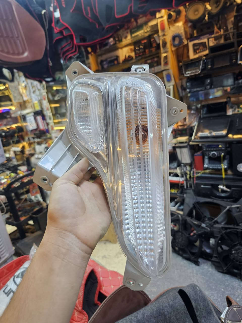 سلام عليكم
بك لايت كيا فورتي إشارة وگلوب  بگ ابيع زوج  
واتساب  ***********
