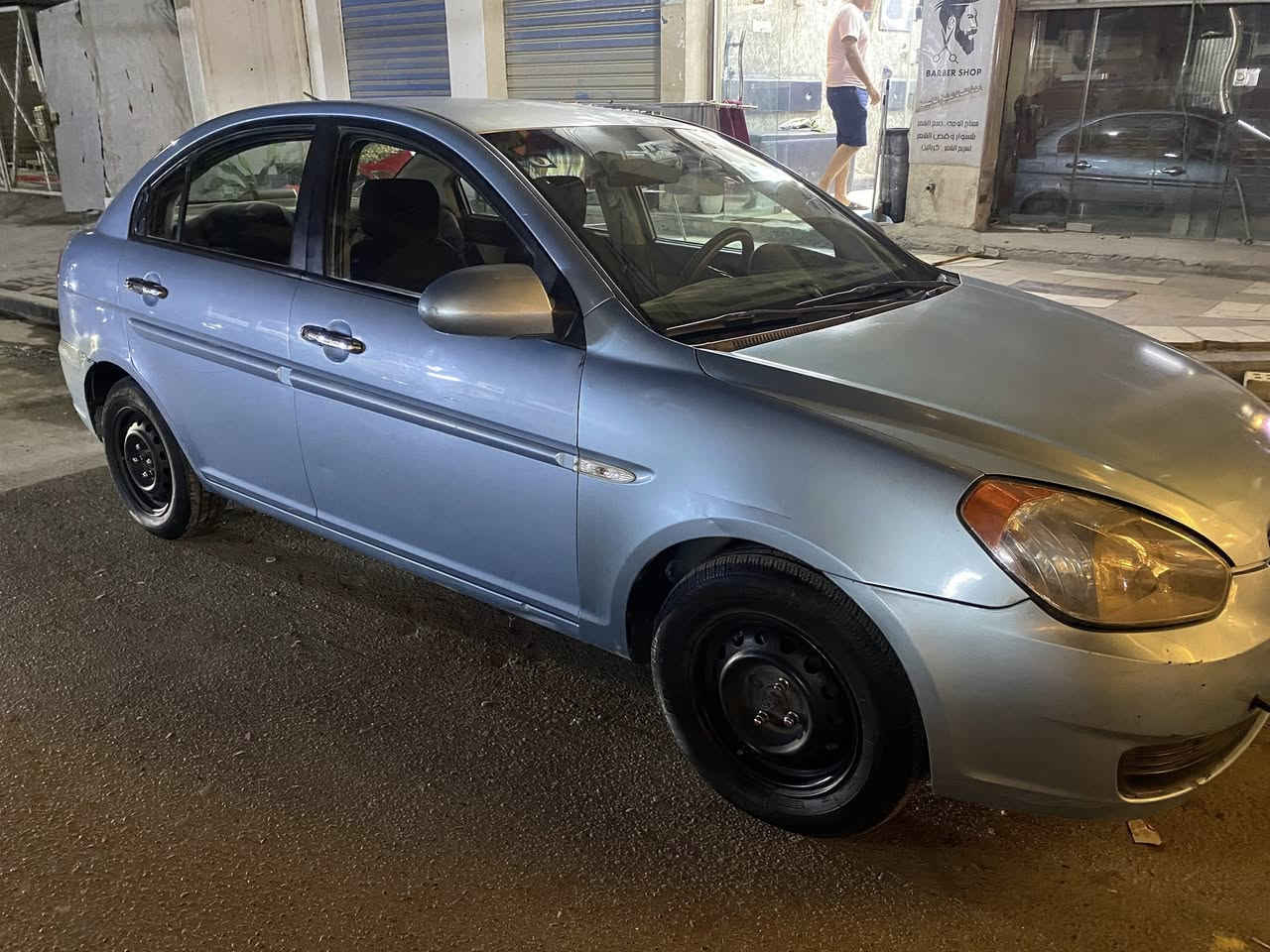 سلام عليكم اكسنت 2008 خليجي بلادية
مكينة ١٦٠٠ 
شاشة كاميرا خلفية 
رقم بغداد بأسمي هزة وسنوية ورقم جديد
بيها جراد بسيط بلقمارة وبنيد 
بدون ضربة
كير مكينة حدادية شواصي كهربائيات مكفولة
سعر ٨٥$ مجال بسيط حك الجية 
بغداد الكرادة
 للاستفسار اكثر
***********
