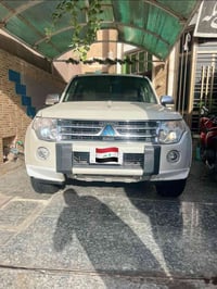 باجيرو حبتور ٢٠١٠ مكفولة من الصبغ والتبديل والفتح والحادث سيارة جديدة ...