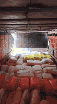 يوجد توصيل جميع محافضات العراق 
العنوان بغداد باب المعظم مجمع الكليات 
للتواصل علي محمد ***********
