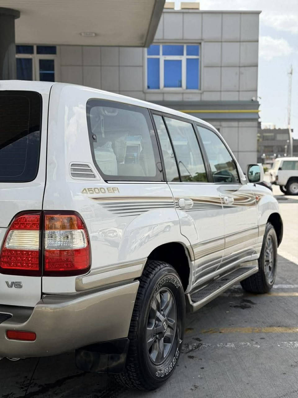 مۆنیکا 2003 
💰نرخ: لە کۆمێنت داوا بکە ڕاستەوخۆ بۆت دێت📥

يةك بارجةي بوياخة 
فولة بةس سلايت نية 
كير ئوتؤماتيك 
يةك جةلةخي سةكني بؤياخة
تەحویل ئەسلیە

تکایە گەر موشتەری نیت یزعاجمان مەکە 
لە سلیمانین

رەقەم تەلەفون***********
