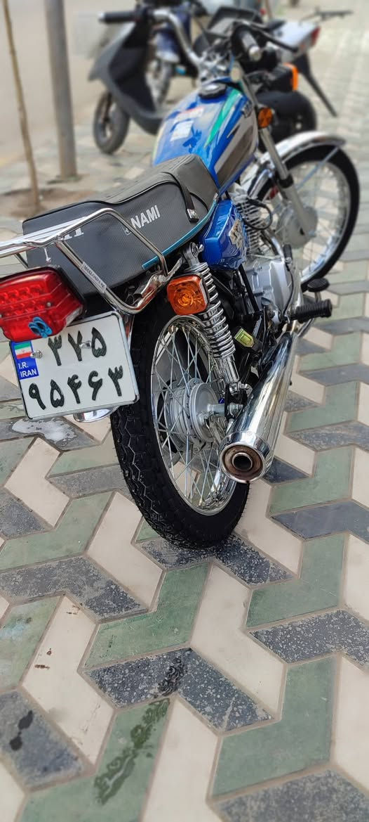 السلام عليكم دراجه لبيع اوراق سكنر نامه سلف مكفوله غراضه كله درجه اول
سعره $مليون و 350 
***********
