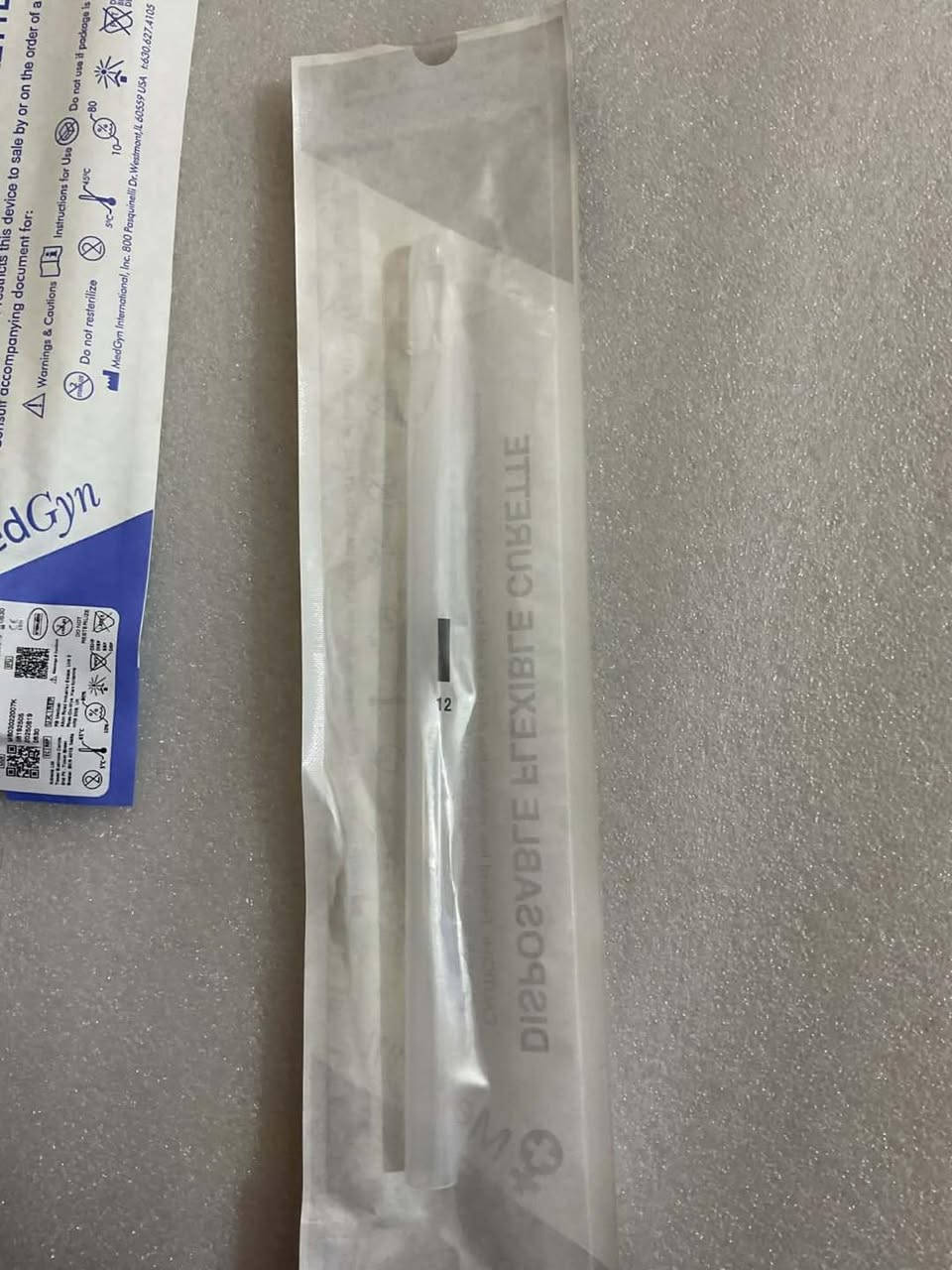 متوفر الآن لدى مكتب سما الطب أدوات MedGyn — USA 🇺🇸

Aspiration Kit (Double Valve)
Disposable Flexible Curette

✅ فوائد استخدامهما معًا

جمع العينات بدقة عالية. .
إزالة السوائل وبقايا الأنسجة بالكامل

طريقة الاستعمال
Aspiration Kit (Double Valve)

يعتمد على الشفط الدقيق والآمن لسحب السوائل والأن   الصمام المزدوج 
يمنح تحكم كامل بالضغط لتقليل أي أضرار للأنسجة

Disposable Flexible Curette. 
 أداة مرنة ودقيقة لجمع العينات أو كشط الانسجة
  للاستخدام لمرة واحدة، مما يقلل خطر العدوى

غالبًا يُستخدم الكورتاج أولاً لتفكيك أو جمع العينات الصغيرة، ثم يأتي دو. 
الشفط لسحب السوائل وبقايا الأنسجة

📌 لمزيد من المعلومات، يُرجى مشاهدة الفيديو في أول تعليق

✅ متوفر الآن لدى مكتب سما الطب _ باب المعظم _ مقابل دائرة صحة بغداد الرصافة او الاتصال على الارقام
***********/***********
