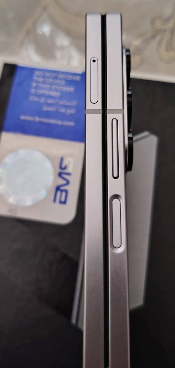 سامسونك كلكسي z fold 6
مكفول من كل النوحي 
النسخة اليابانية 
الذاكرة ٢٥٦ 
النضافة مليار بلمية 
الجهاز ملحقاته فقط حافضة اصلية

السعر النهائي ٧٥٠ الف قفل 
العنوان بغداد الشعب شارع ااصحة 
شراي اتصل ***********
