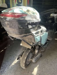 للبيع شغالة تشغيل عن بعد انذار فقط باتريات هابطه مدرعة بغداد تواصل 077...